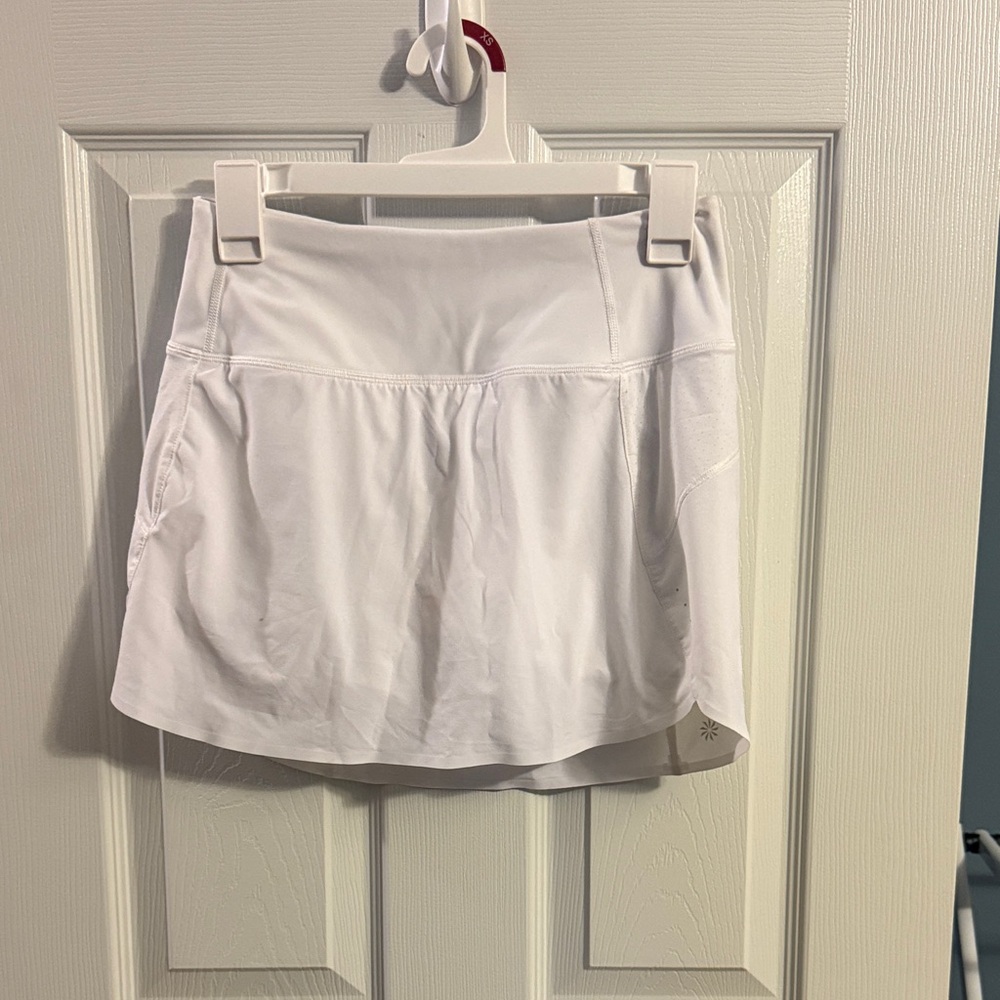 Athleta White Run With It Skort